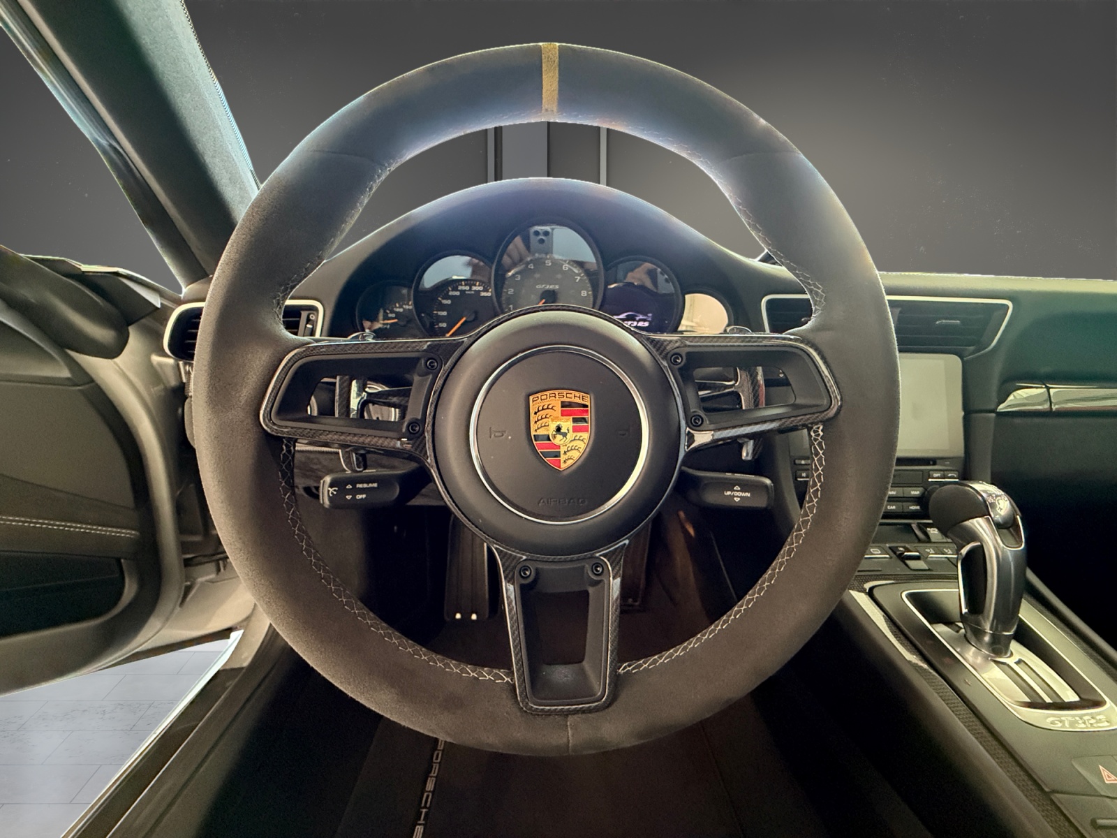 PORSCHE 911 GT3 RS PDK Weissach-image-11