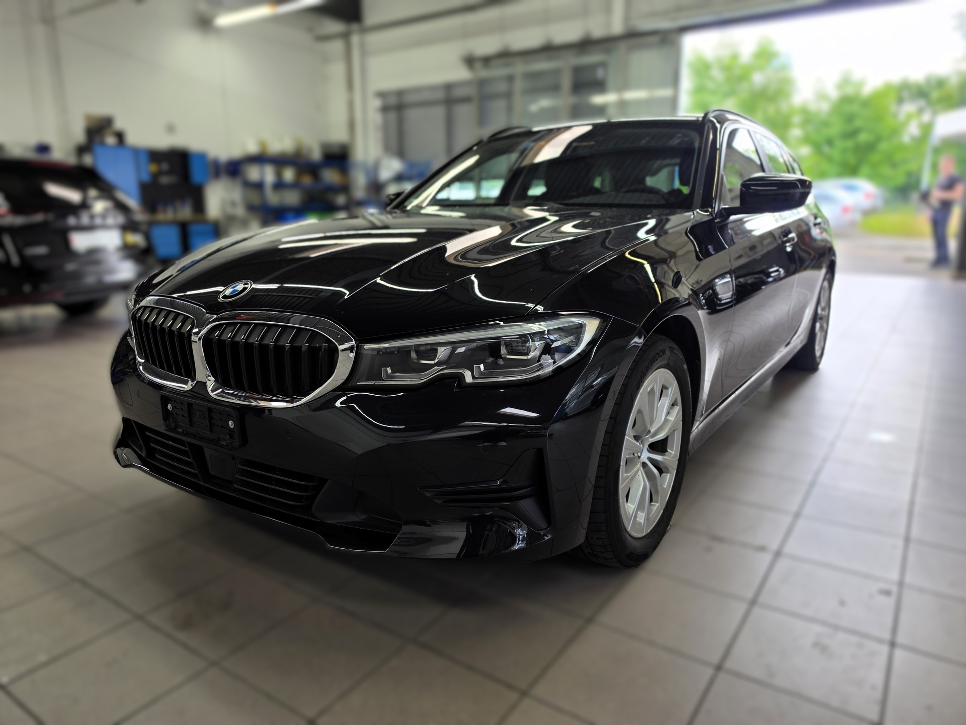 BMW 318d 48V Touring Steptronic