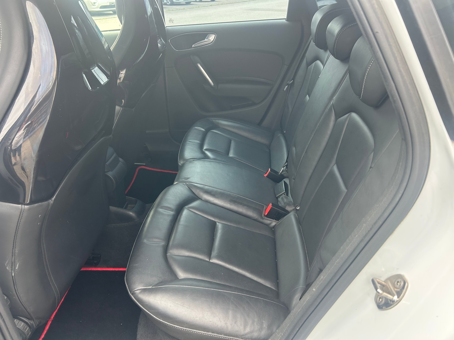 AUDI A1 Sportback Sport 1.4 TFSI Sline amb. S-tronic-image-7