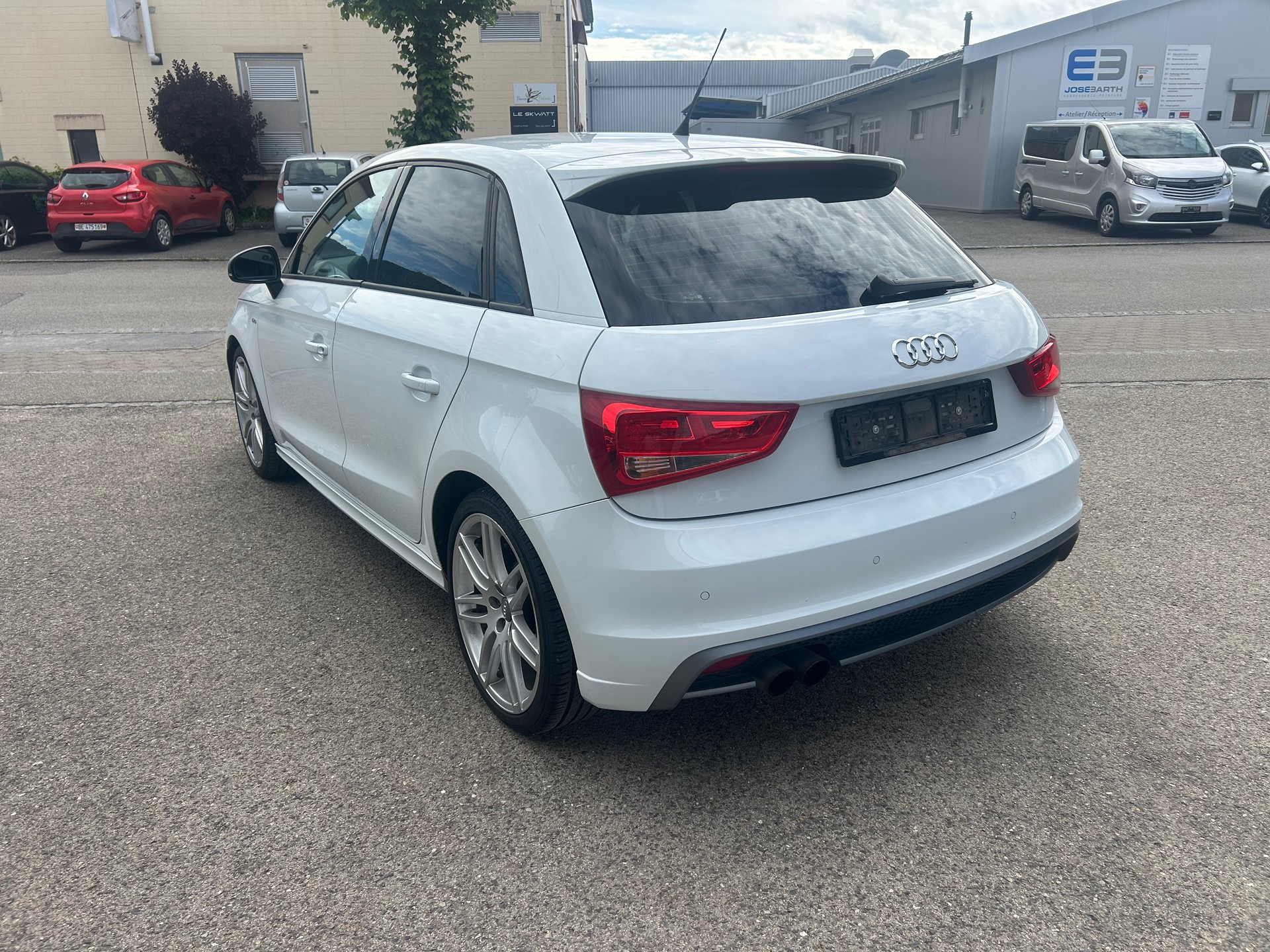 AUDI A1 Sportback Sport 1.4 TFSI Sline amb. S-tronic-image-4