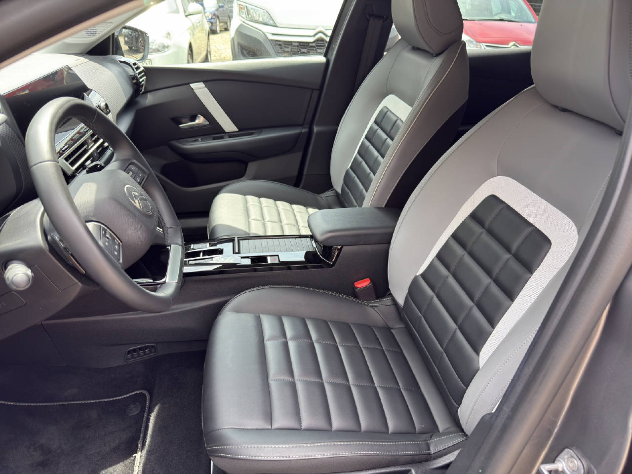 CITROEN C4 1.2 Hybrid Max-image-4