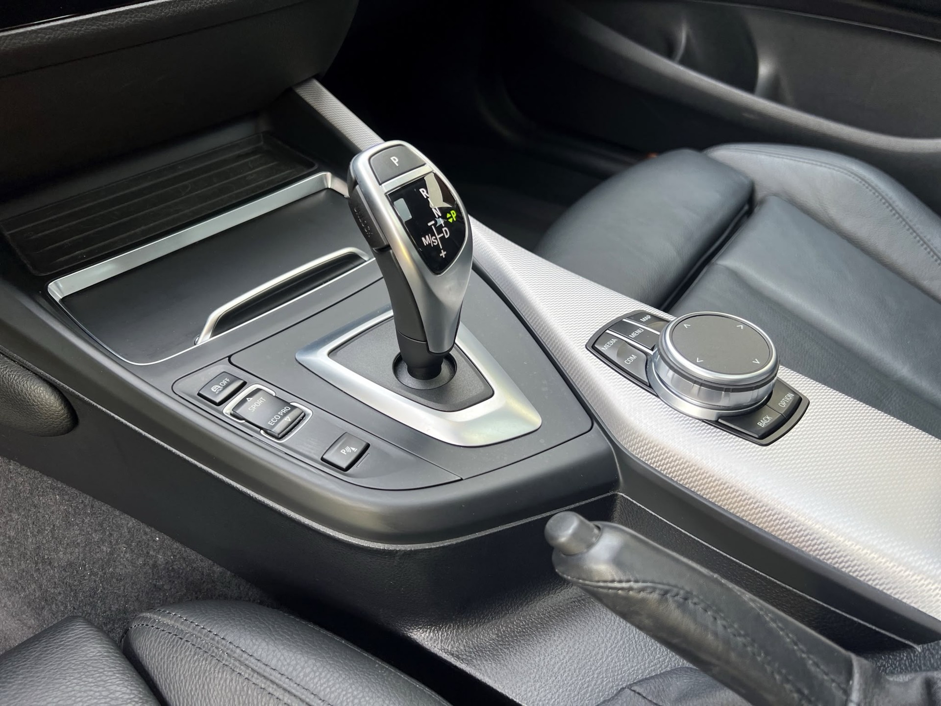 BMW M140i xDrive Steptronic-image-20