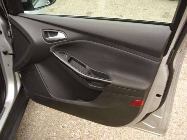 FORD Focus 1.5i EcoB SCTi 150 Titanium X-image-4