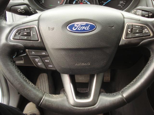 FORD Focus 1.5i EcoB SCTi 150 Titanium X-image-15
