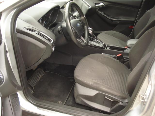 FORD Focus 1.5i EcoB SCTi 150 Titanium X-image-12