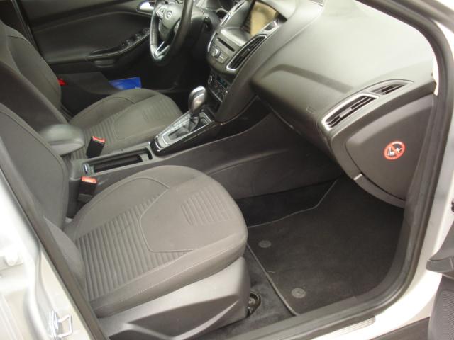 FORD Focus 1.5i EcoB SCTi 150 Titanium X-image-5