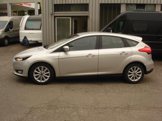 FORD Focus 1.5i EcoB SCTi 150 Titanium X-image-2
