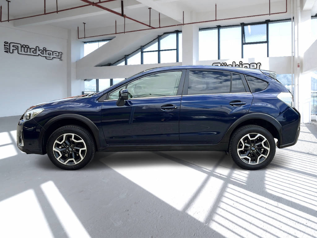SUBARU XV 2.0i Swiss Three-image-3