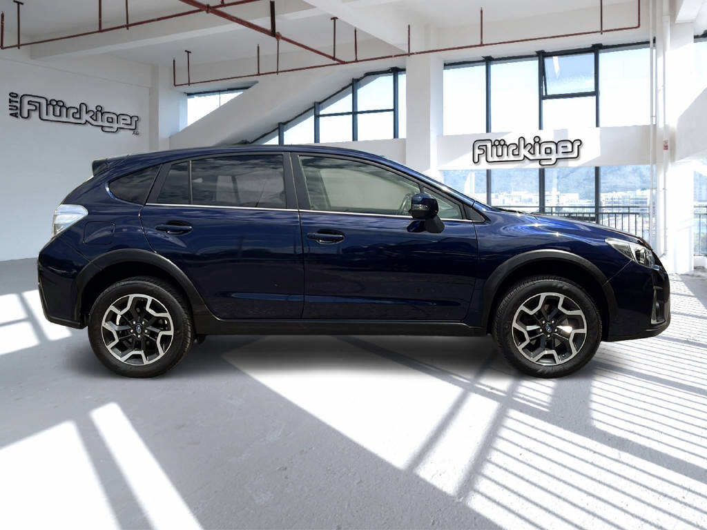 SUBARU XV 2.0i Swiss Three-image-7