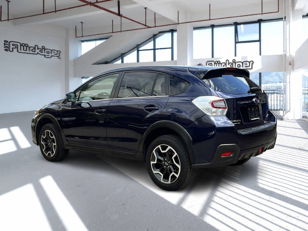 SUBARU XV 2.0i Swiss Three-image-4