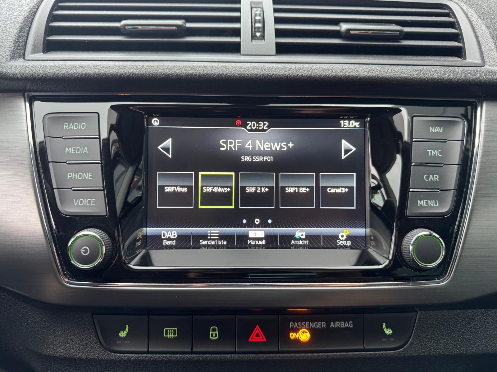 SKODA Fabia 1.0 TSI Ambition-image-11