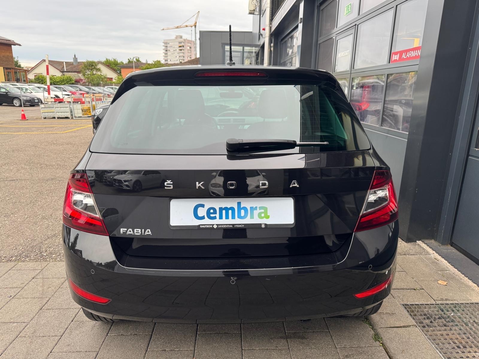 SKODA Fabia 1.0 TSI Ambition-image-4