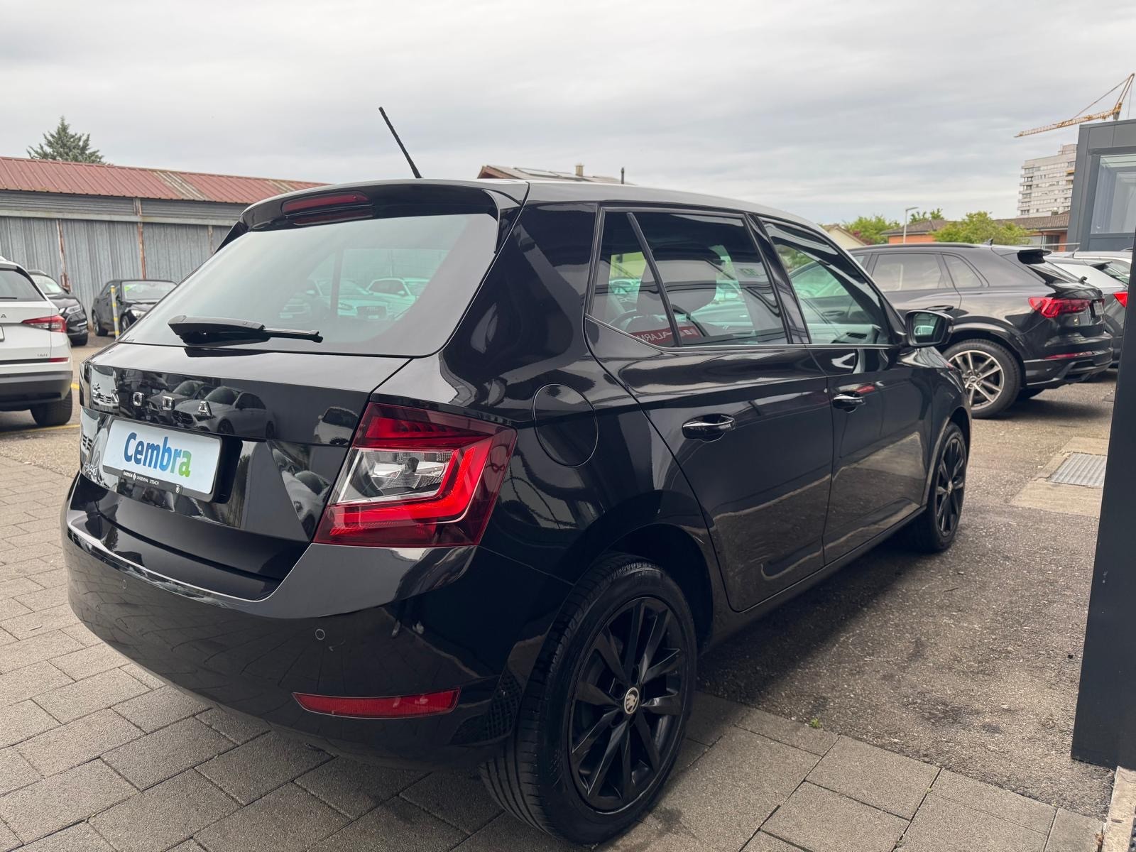 SKODA Fabia 1.0 TSI Ambition-image-5