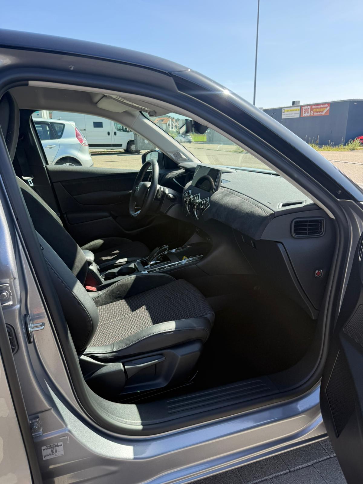 DS AUTOMOBILES DS 3 1.2 PureTech Ligne Noire EAT8-image-17
