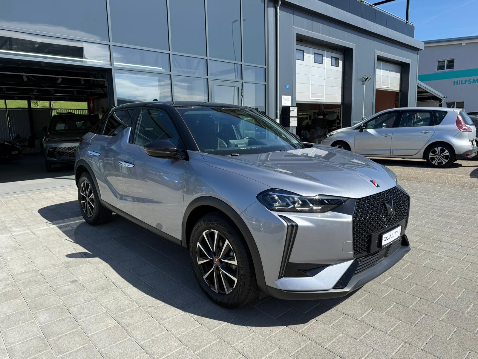 DS AUTOMOBILES DS 3 1.2 PureTech Ligne Noire EAT8-image-4