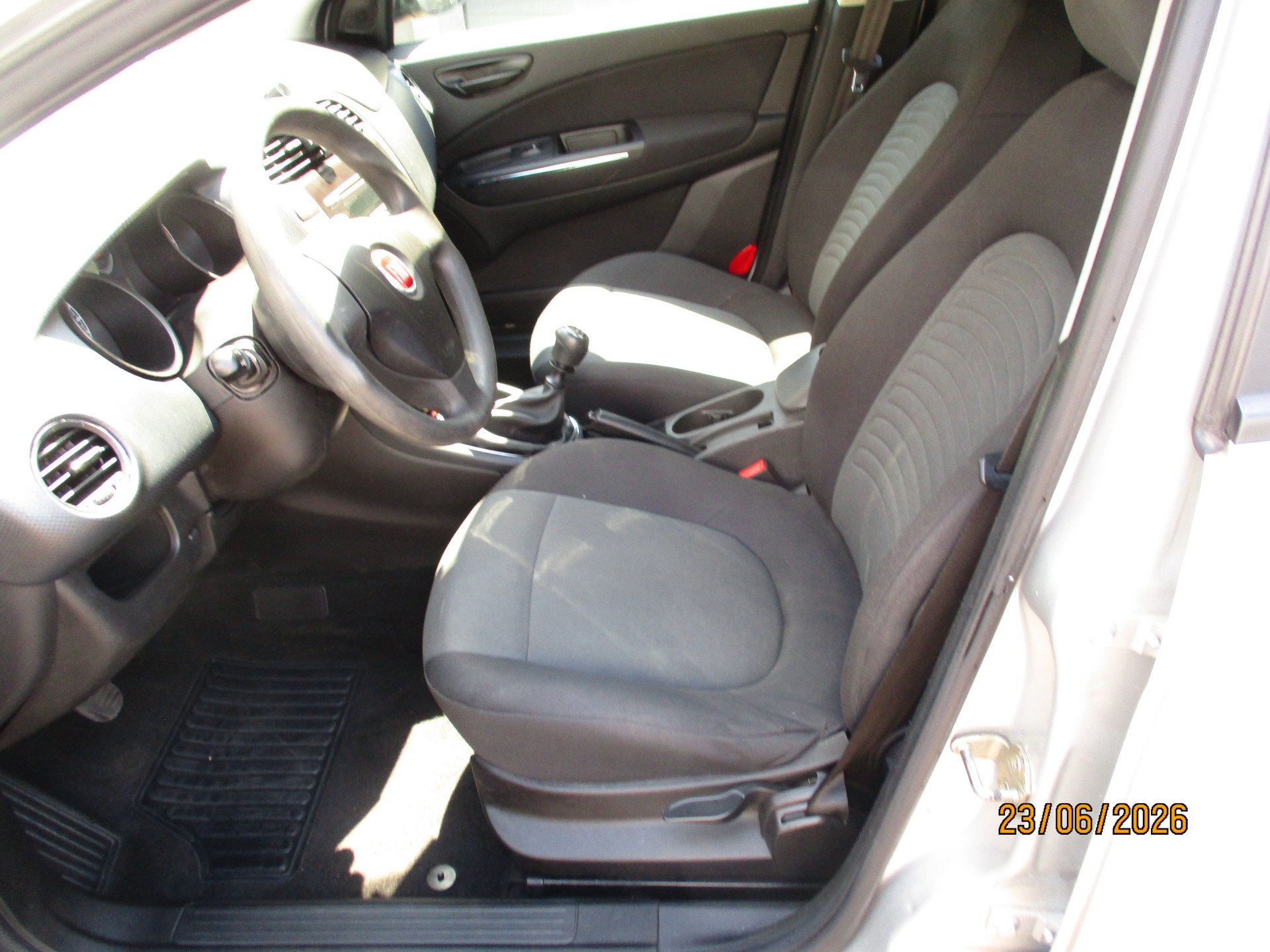 FIAT Bravo 1.4 16V Dynamic-image-4