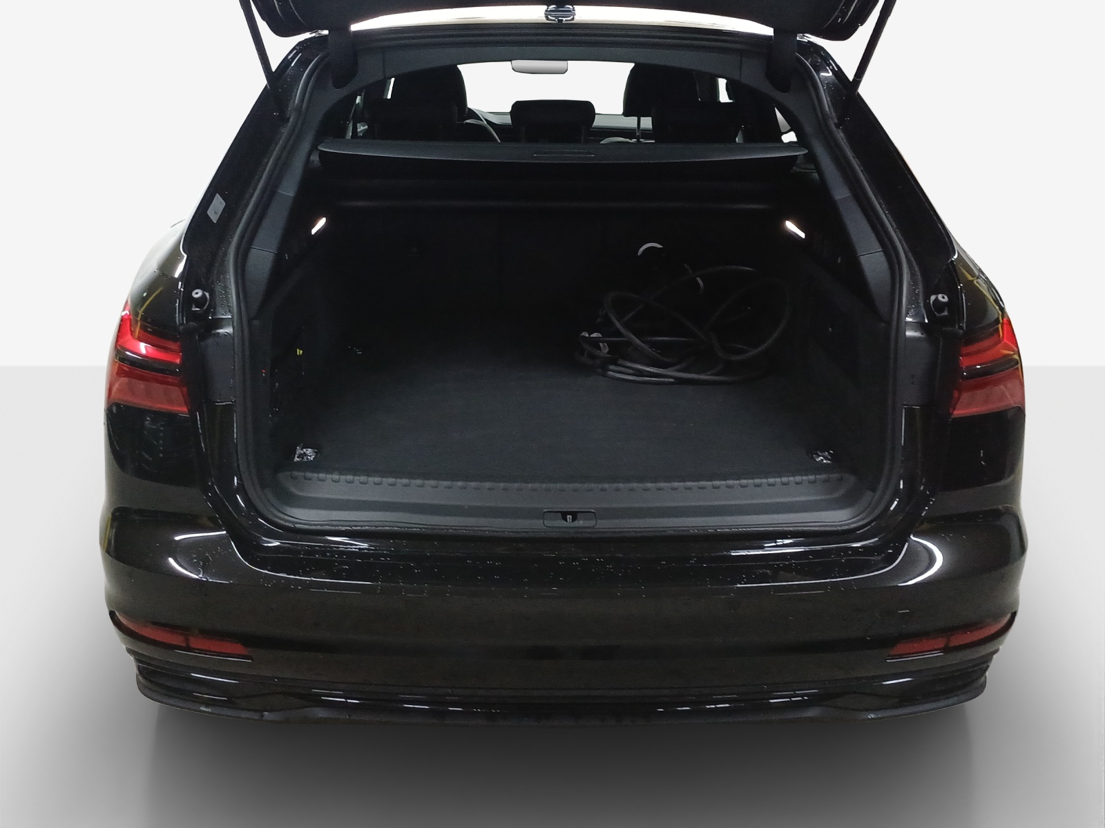 AUDI A6 Avant 50 TFSIe Attraction advanced quattro S-tronic-image-12