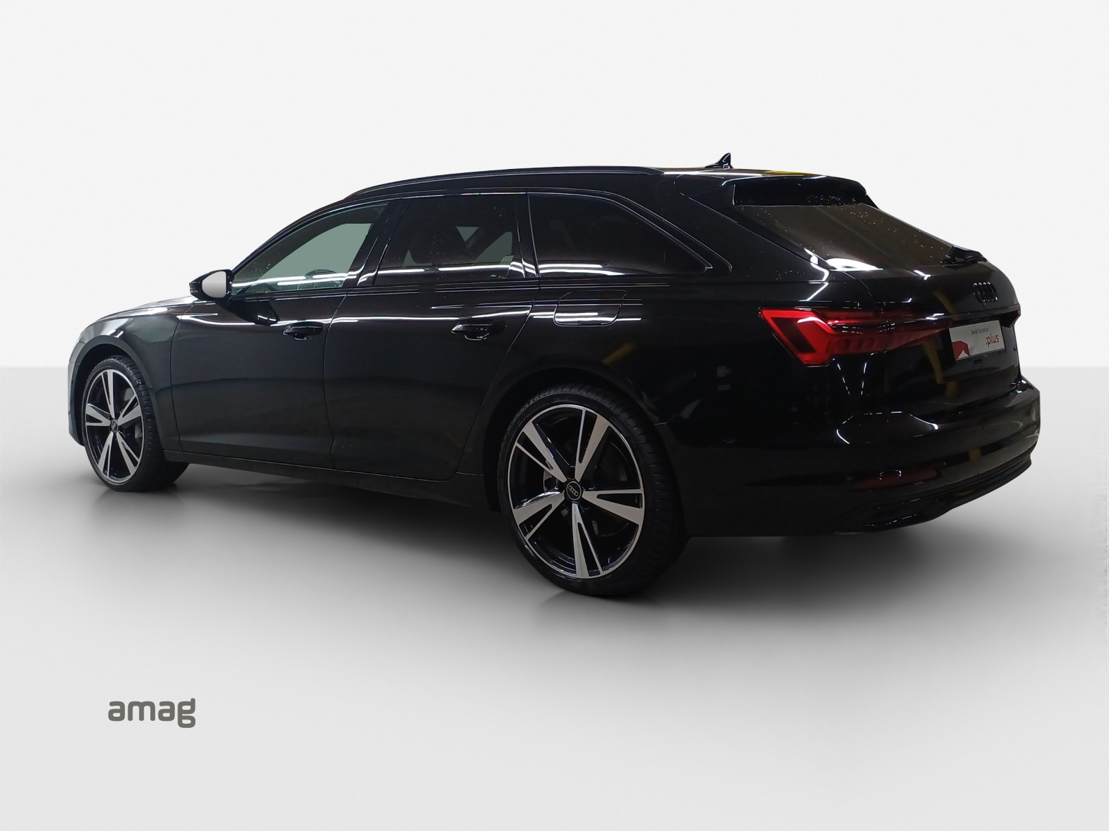 AUDI A6 Avant 50 TFSIe Attraction advanced quattro S-tronic-image-2