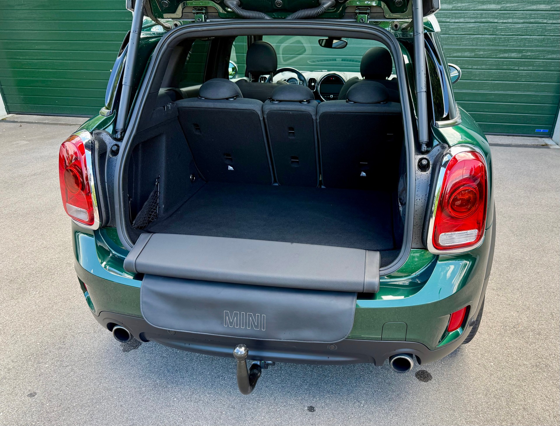MINI 2.0i Cooper S SAG ALL4-image-11