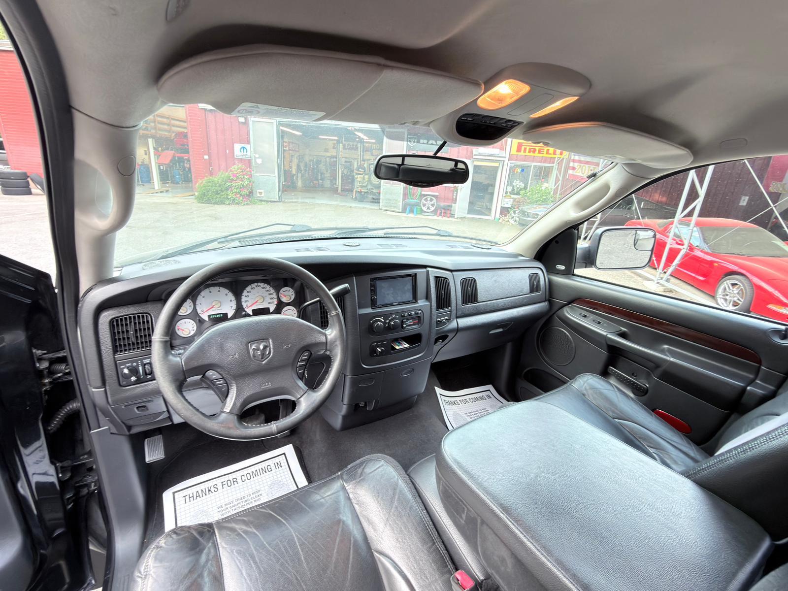 DODGE RAM 1500 QUAD CAB 5.7 HEMI V8 4x4-image-7