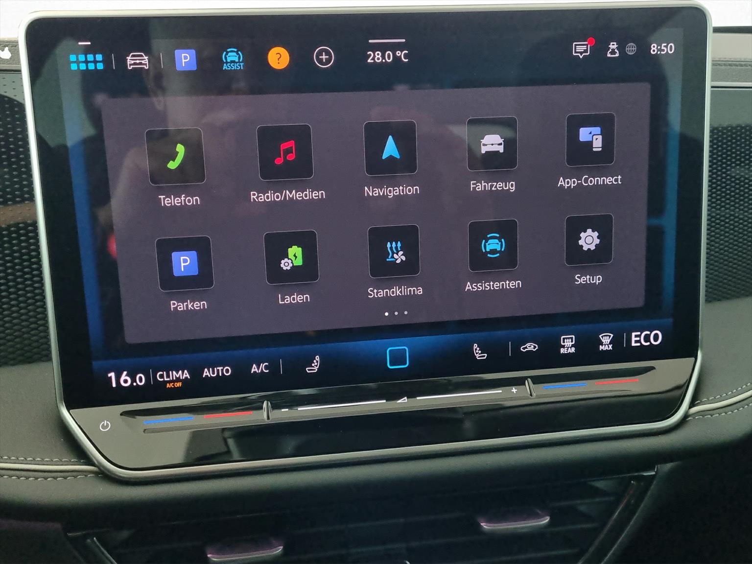 VW Passat Variant 1.5 TSI evo2 PHEV Business-image-15