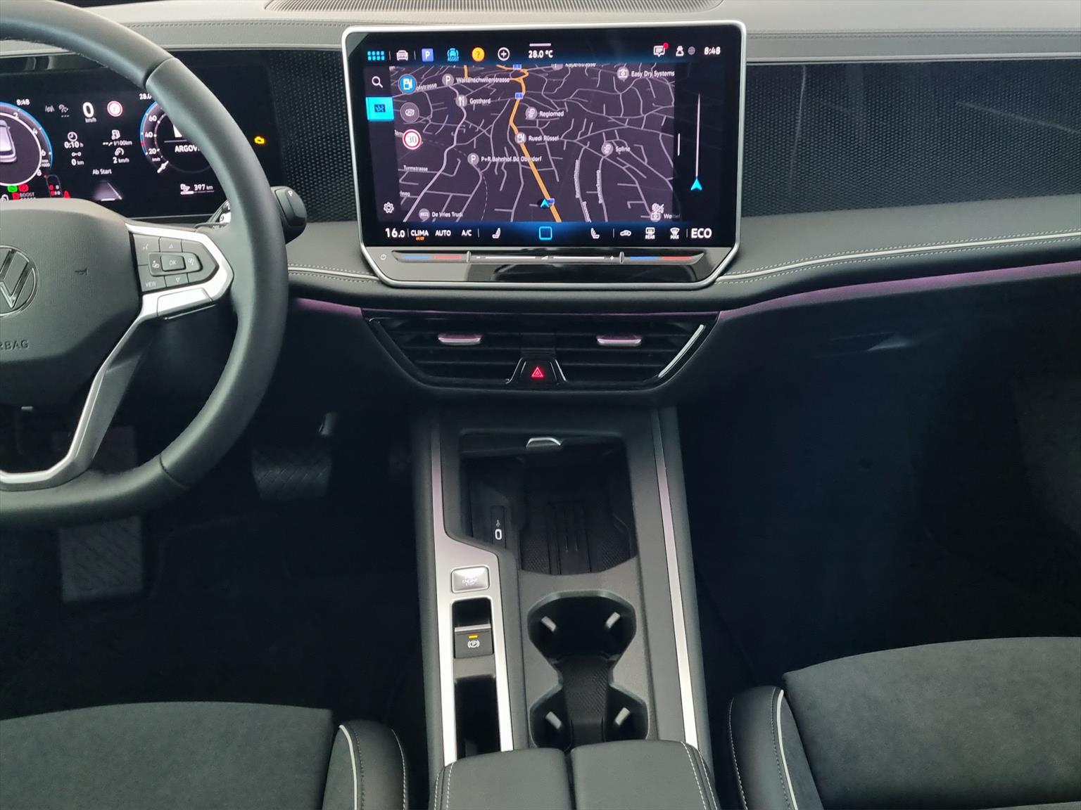 VW Passat Variant 1.5 TSI evo2 PHEV Business-image-9
