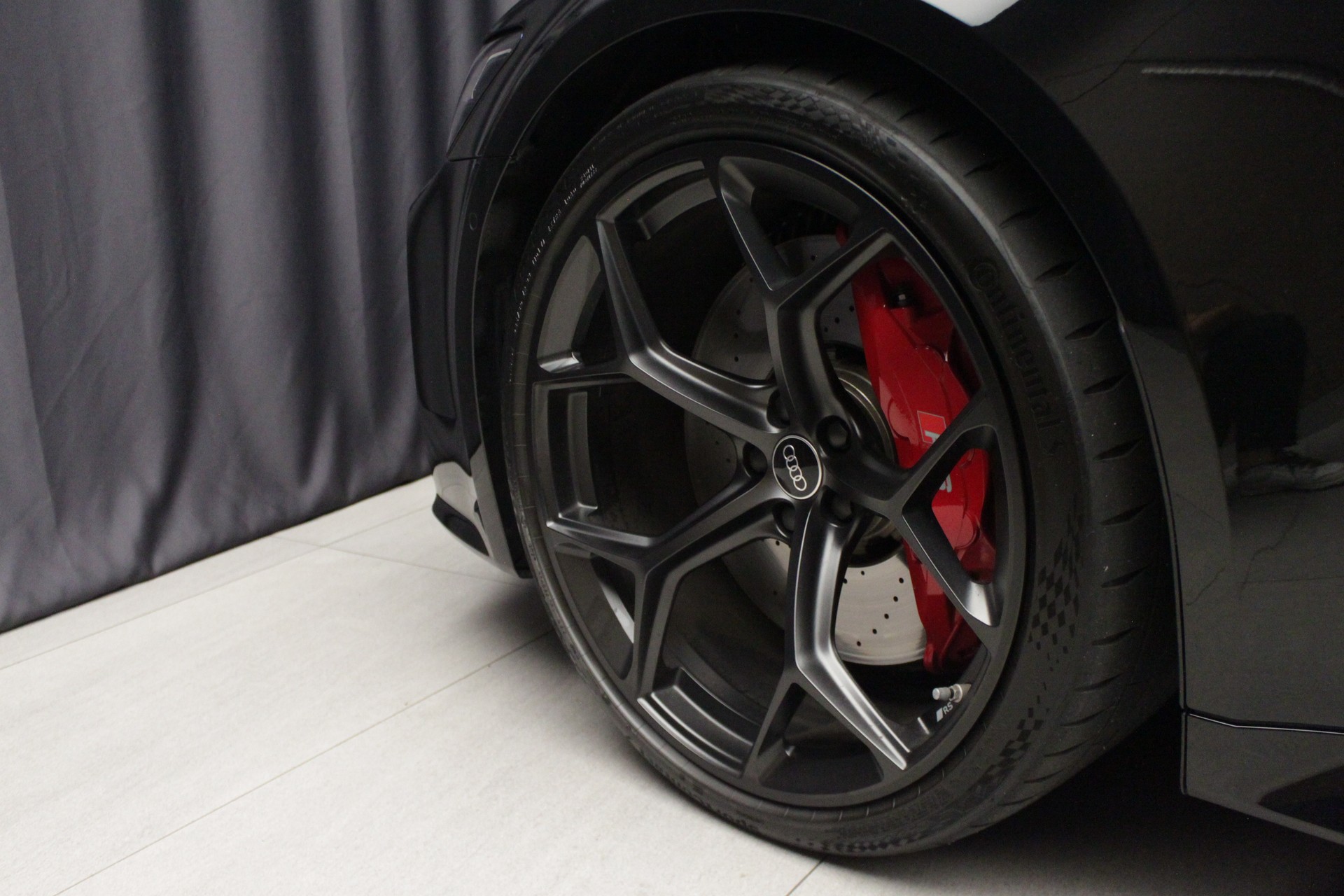 AUDI RS6 Avant 4.0 TFSI V8 Performance quattro-image-20