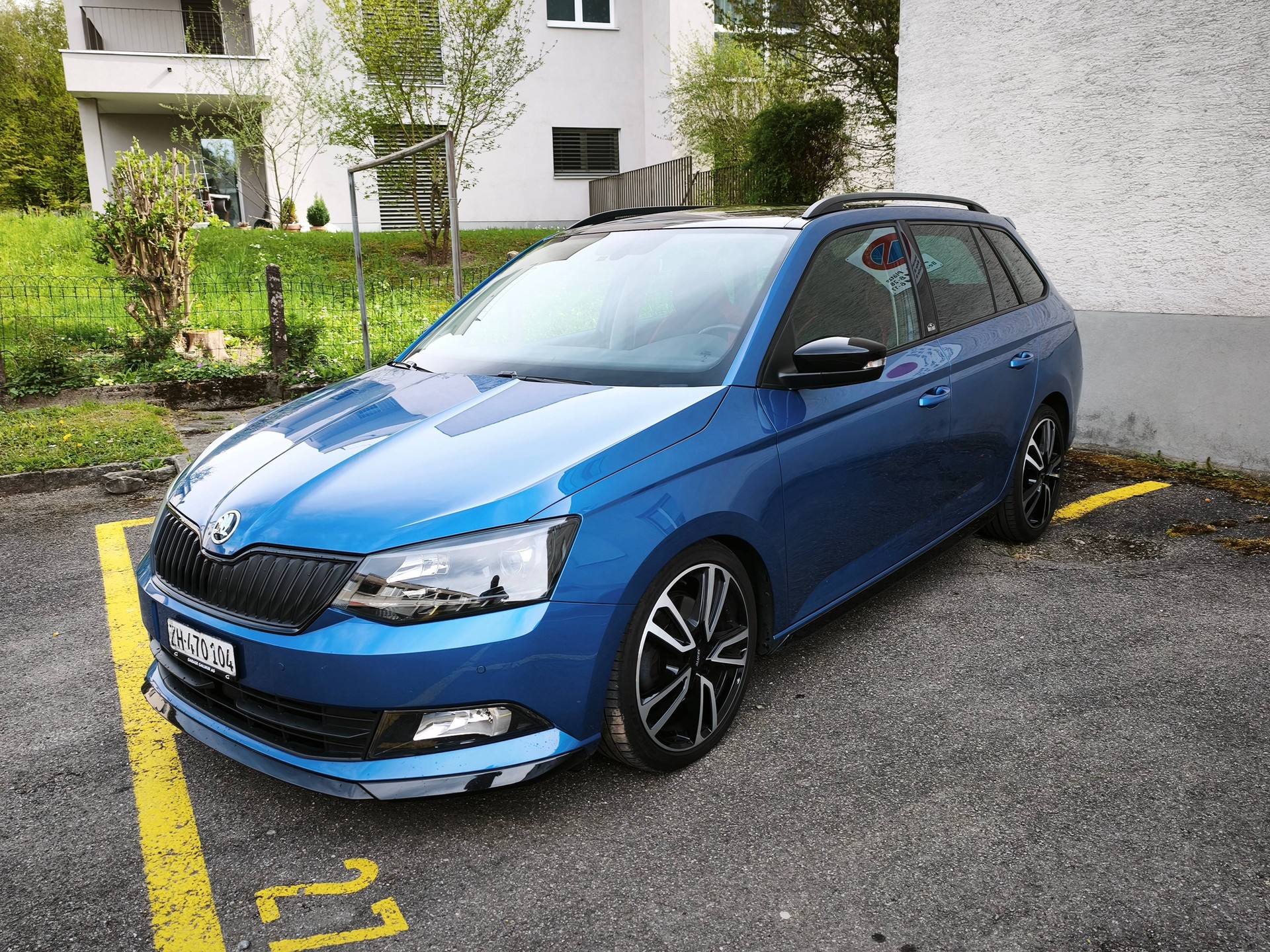 SKODA 1.2 TSI Monte Carlo DSG-image-0