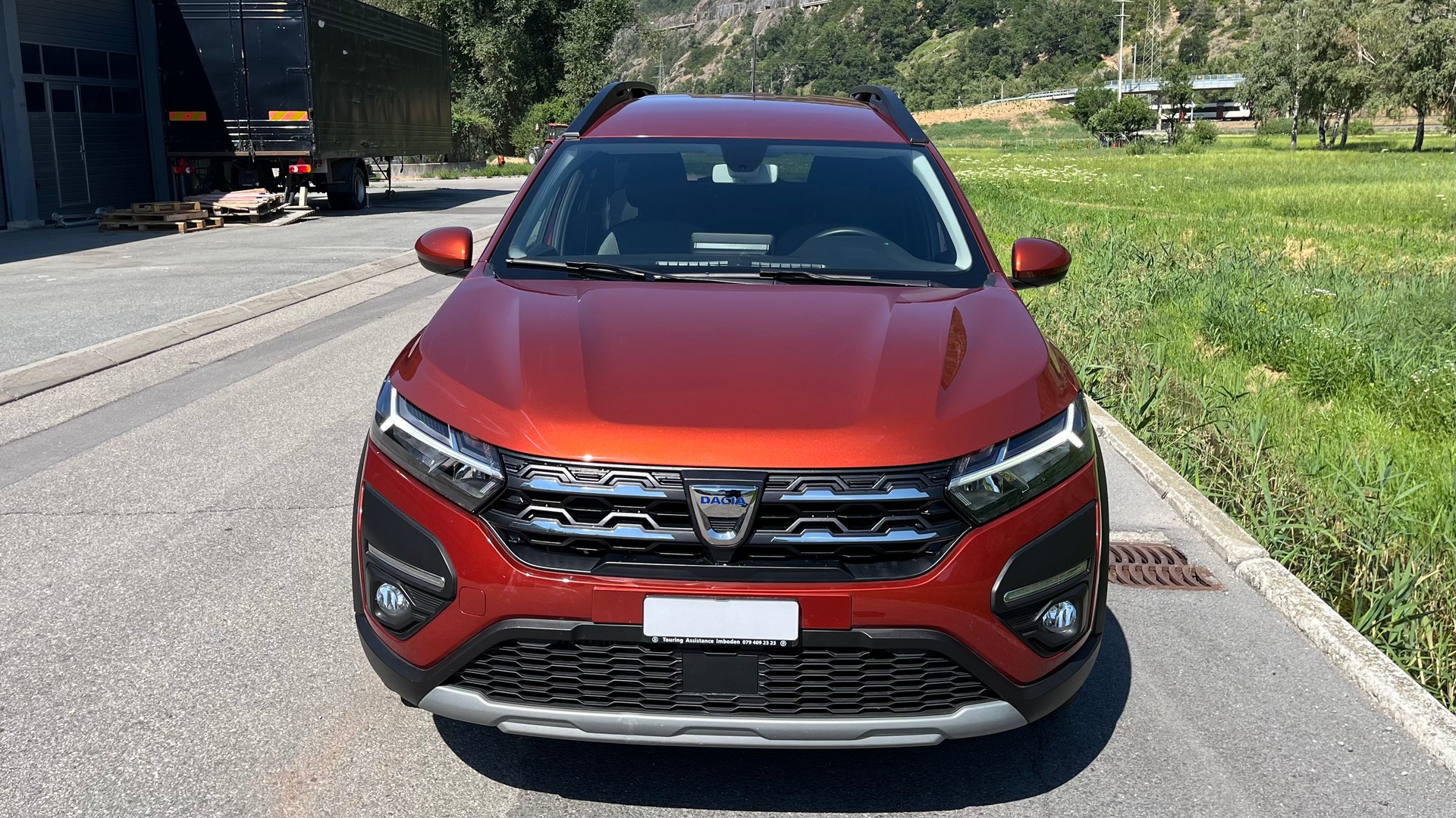 DACIA Jogger TCe 110 Comfort-image-8