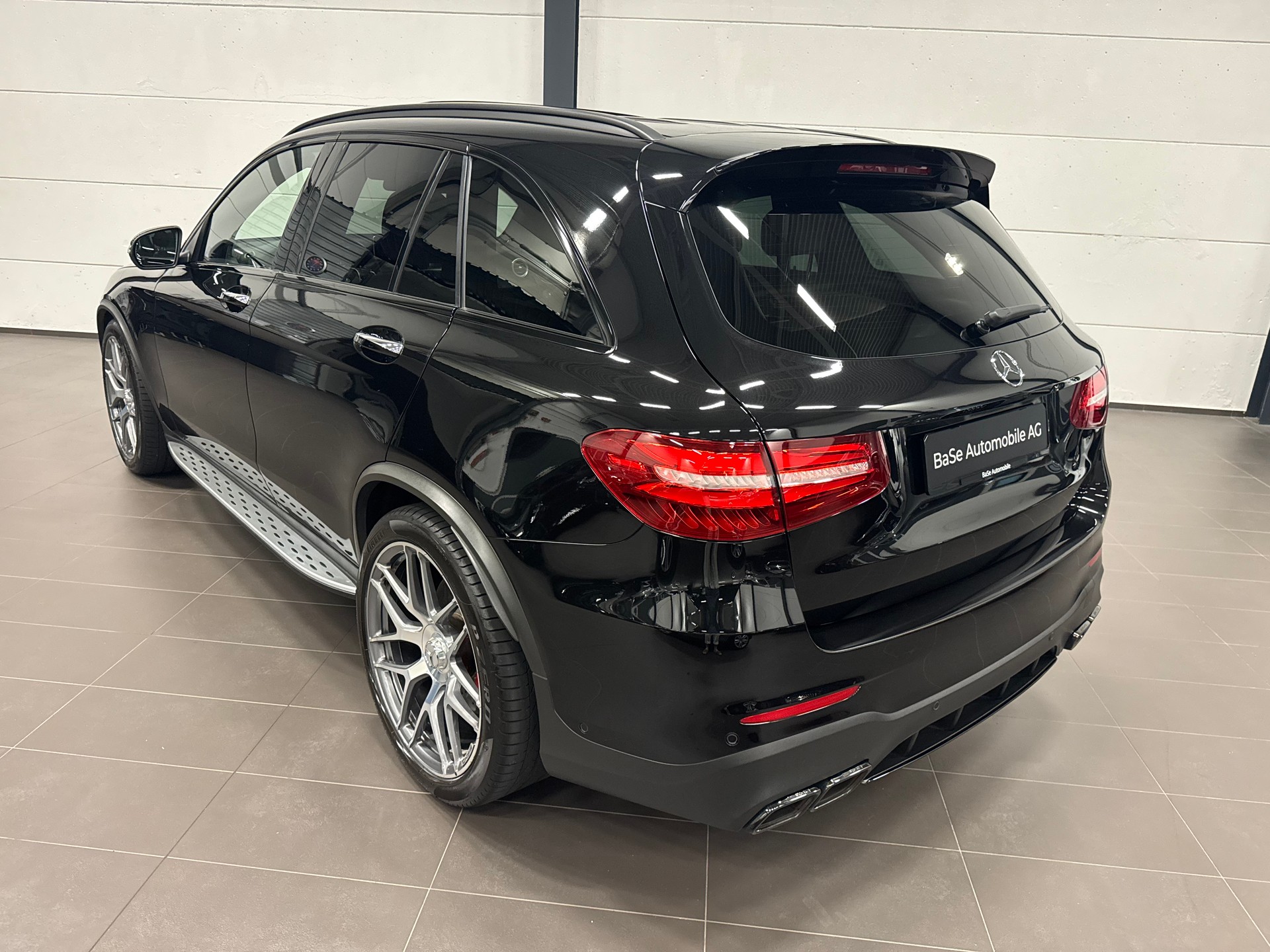MERCEDES-BENZ GLC 63 S AMG 4Matic+ 9G-Tronic-image-13