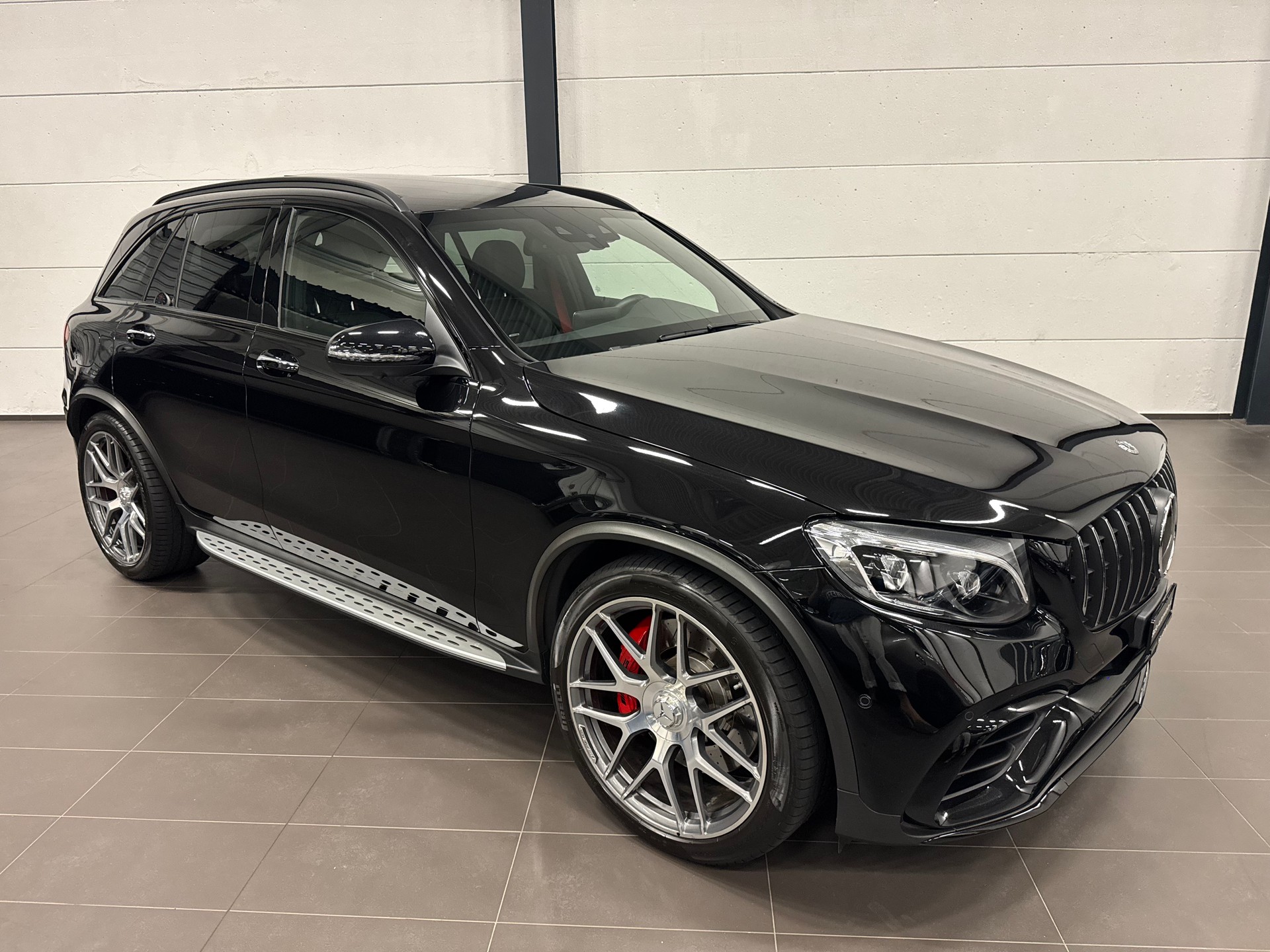 MERCEDES-BENZ GLC 63 S AMG 4Matic+ 9G-Tronic-image-3