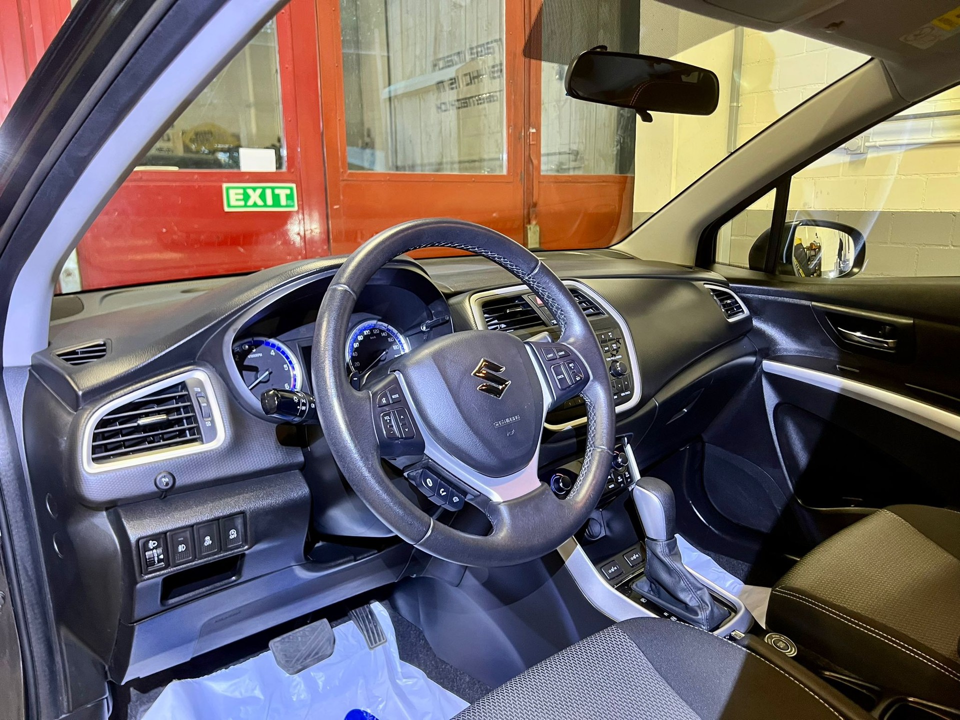 SUZUKI SX4 S-Cross 1.6 TD Compact+ 4WD TCSS ✅-image-7