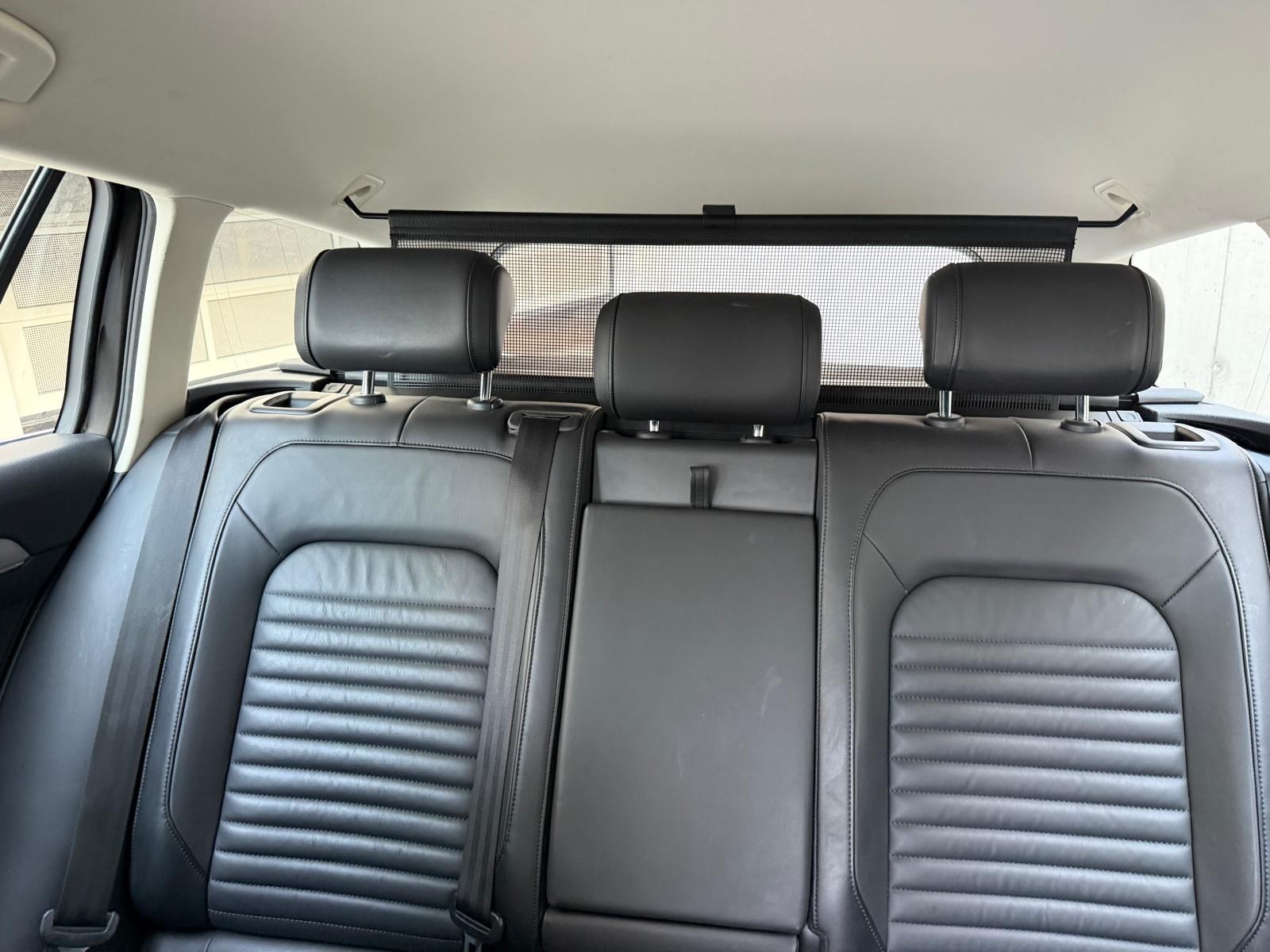 VW Passat Variant 2.0 TDI BMT Highline DSG 4Motion-image-10