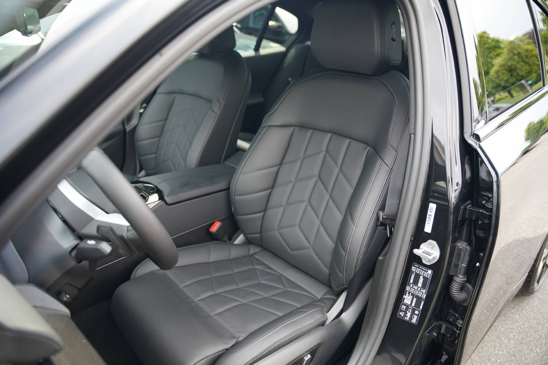 BMW 540d xDrive 48V M Sport-image-9