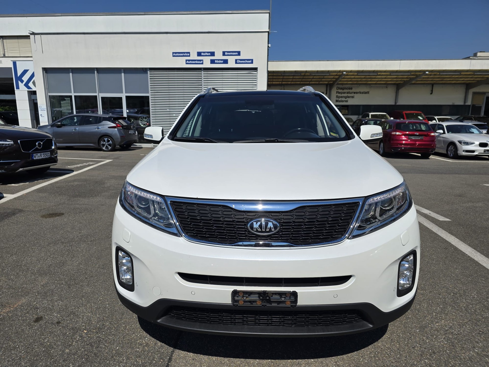 KIA Sorento 2.2 CRDI LX Automatic-image-1
