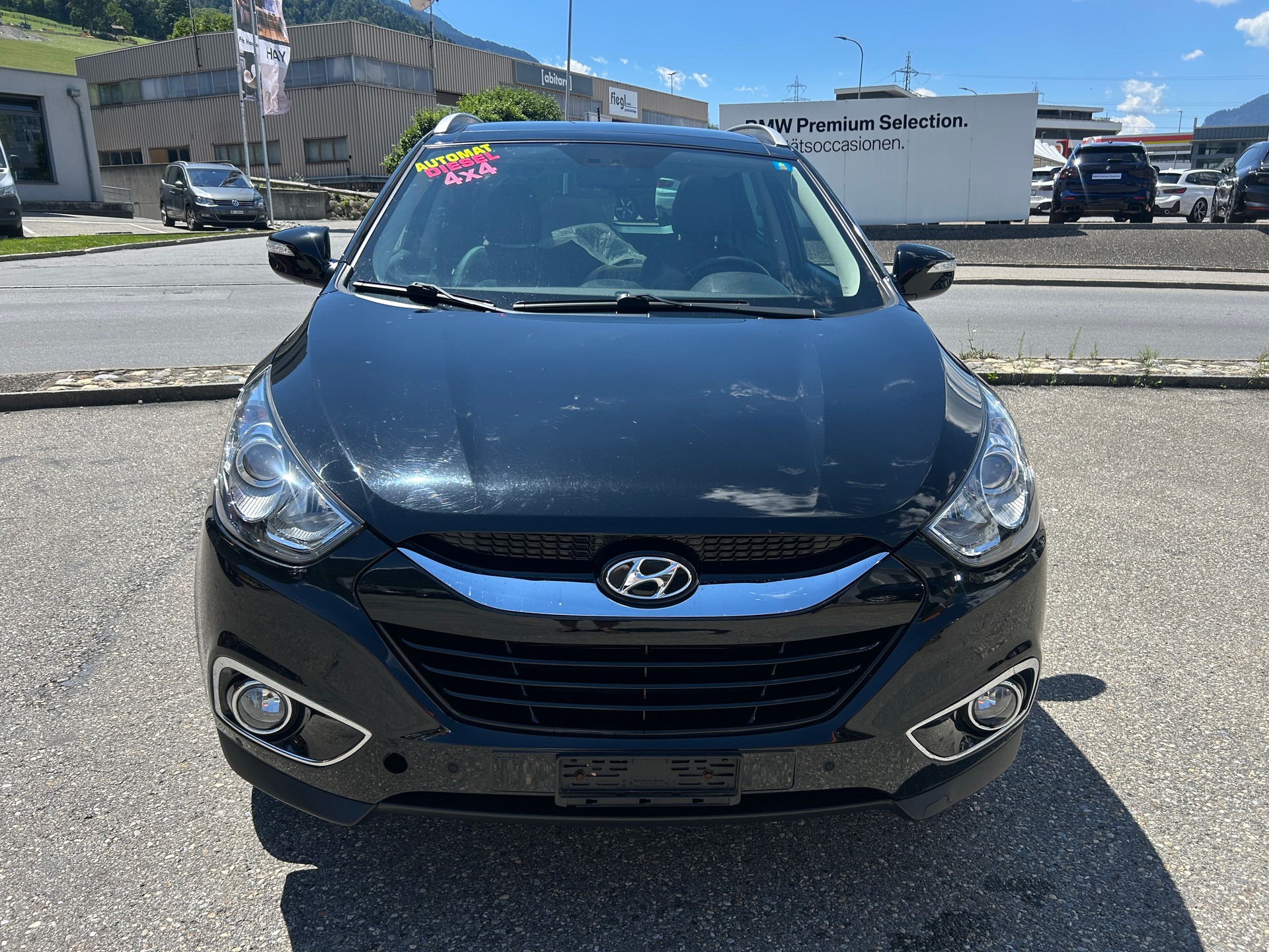 HYUNDAI iX 35 2.0 Premium 4WD-image-0