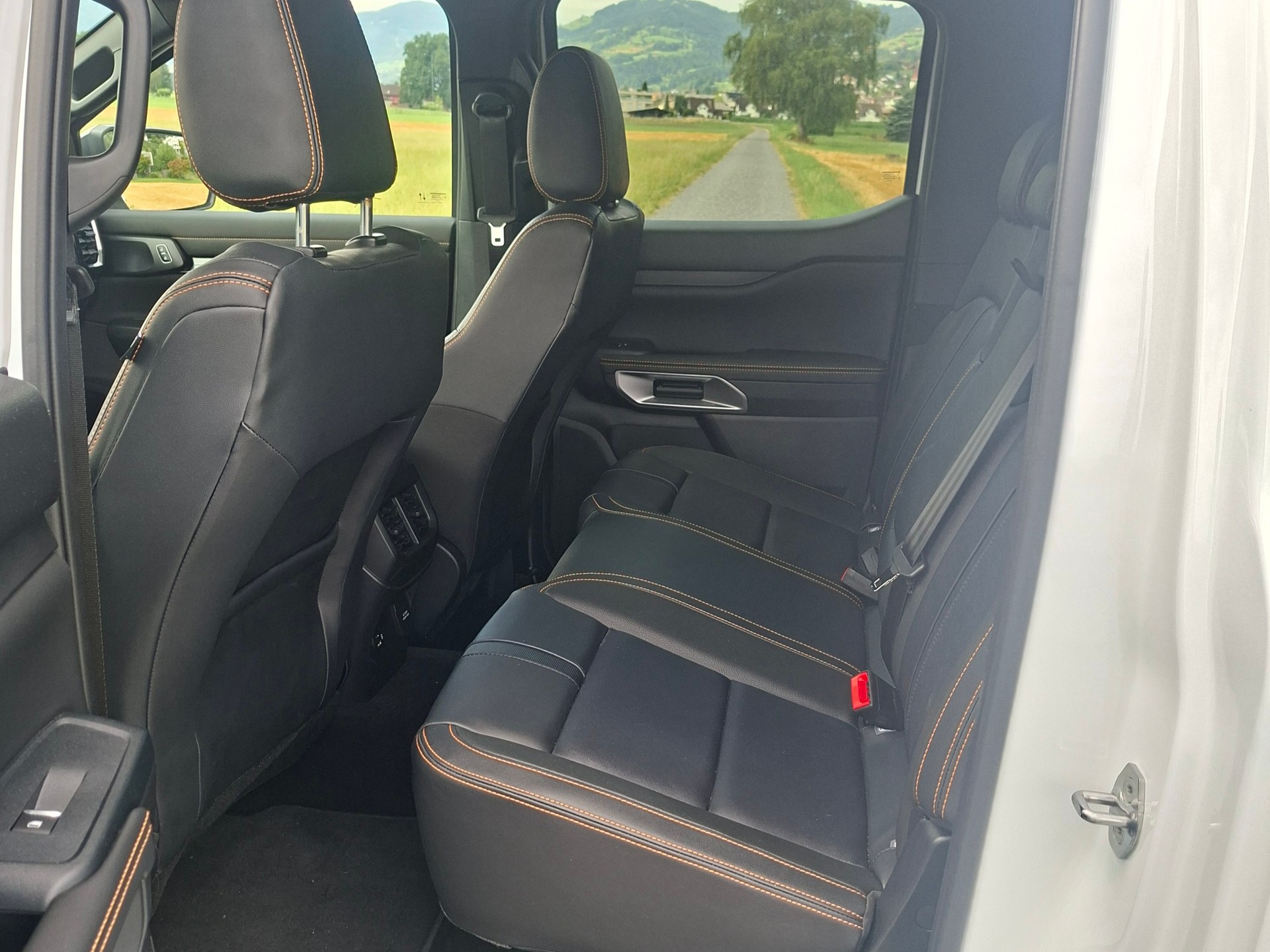 FORD Ranger Wildtrak 2.0 Eco Blue e-4WD Automat-image-7