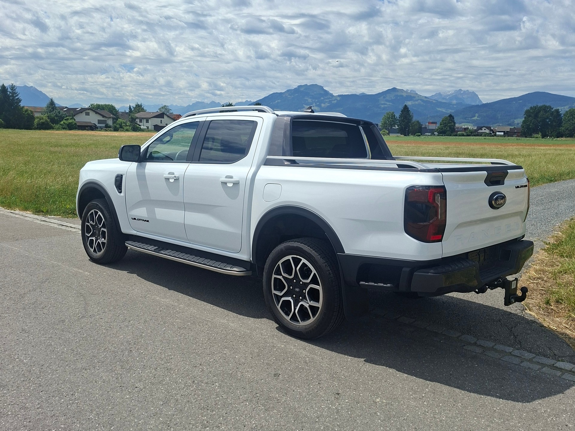 FORD Ranger Wildtrak 2.0 Eco Blue e-4WD Automat-image-3