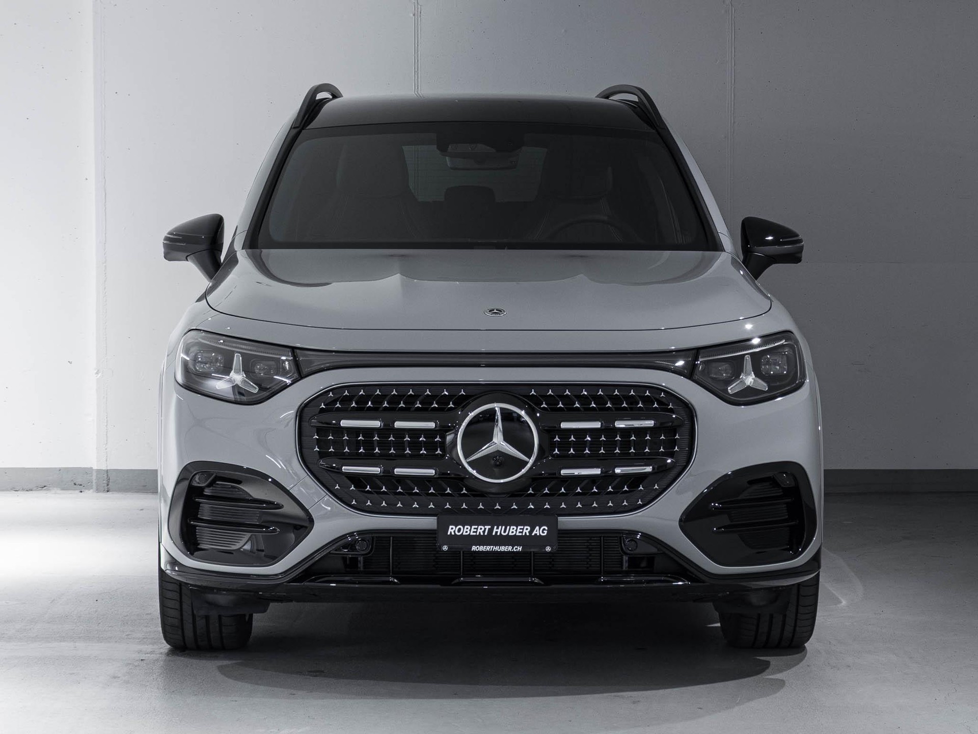 MERCEDES-BENZ GLB 220 4MATIC-image-2