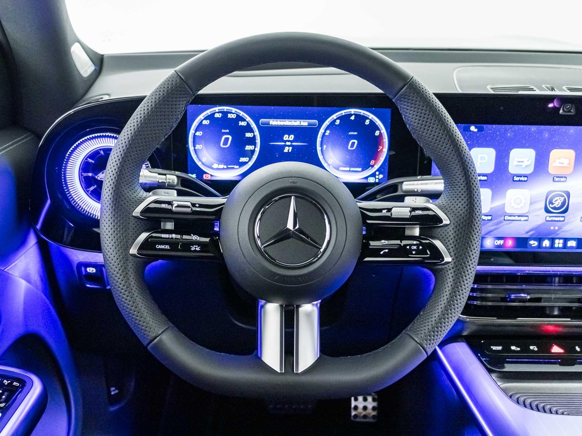 MERCEDES-BENZ GLB 220 4MATIC-image-10