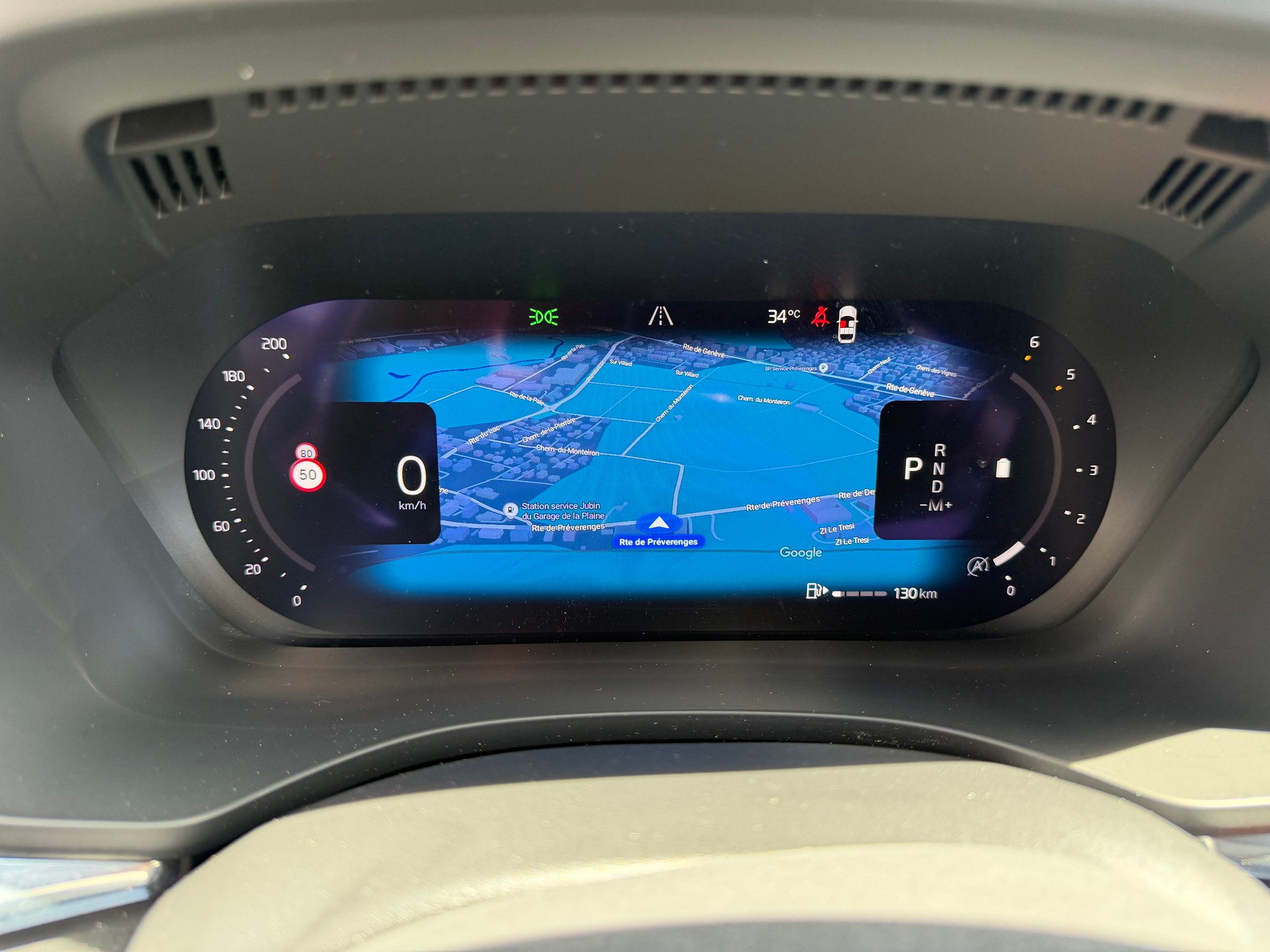 VOLVO XC60 B4 Diesel Mild Hybrid AWD R-Design Geartronic-image-6