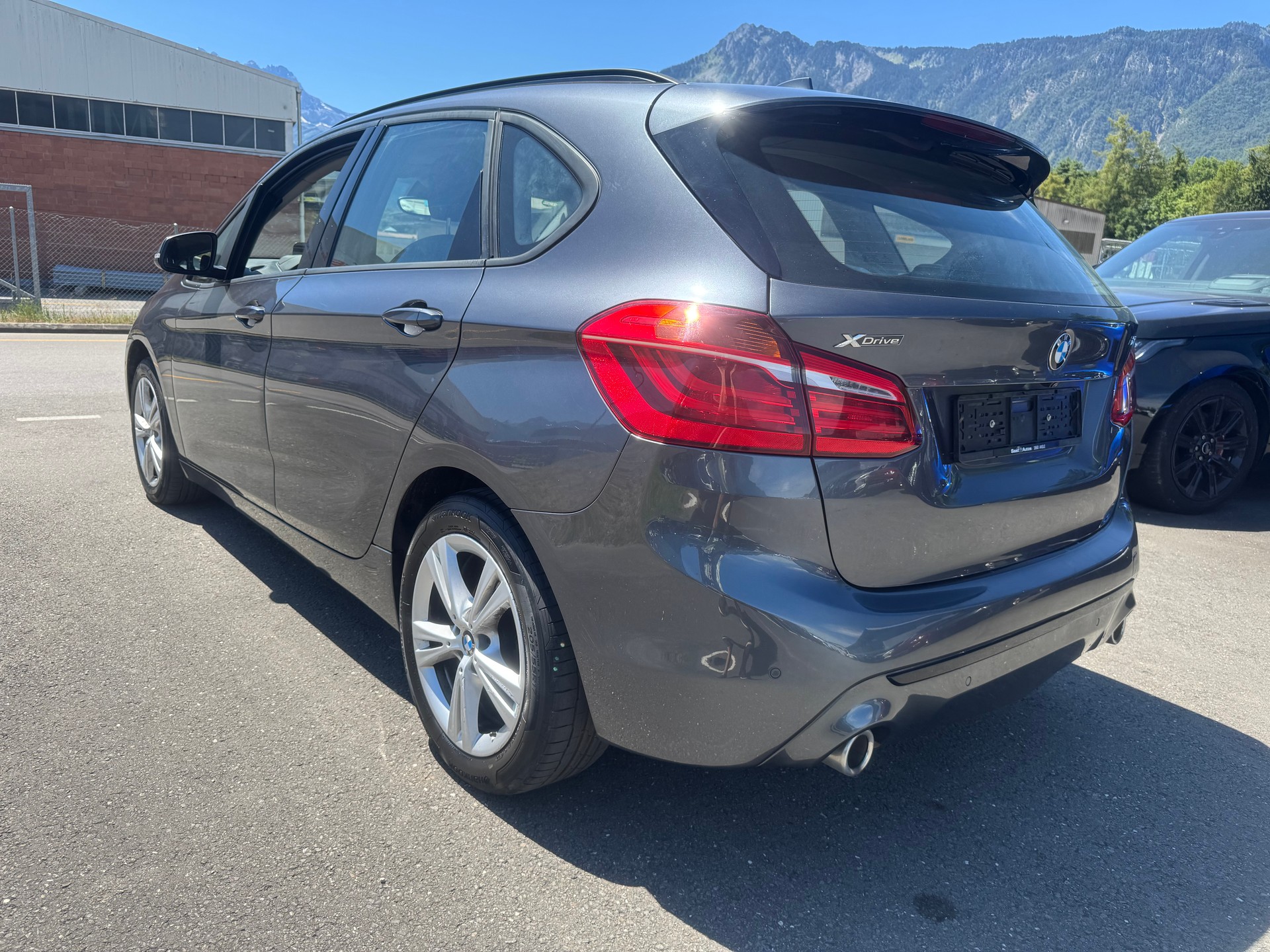 BMW 218d xDrive Active Tourer Steptronic-image-7