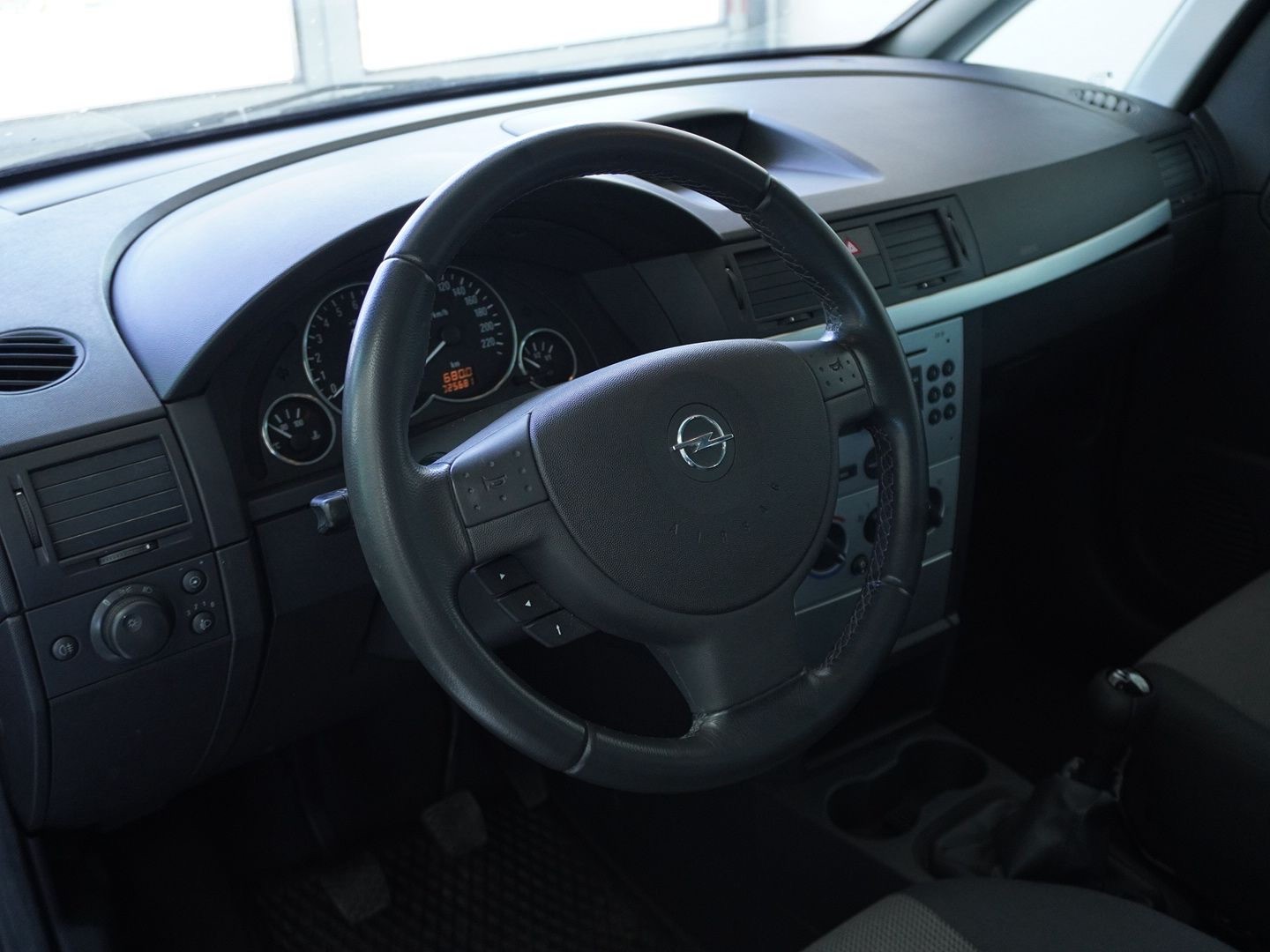 OPEL Meriva 1.6i-16 TP Enjoy-image-2