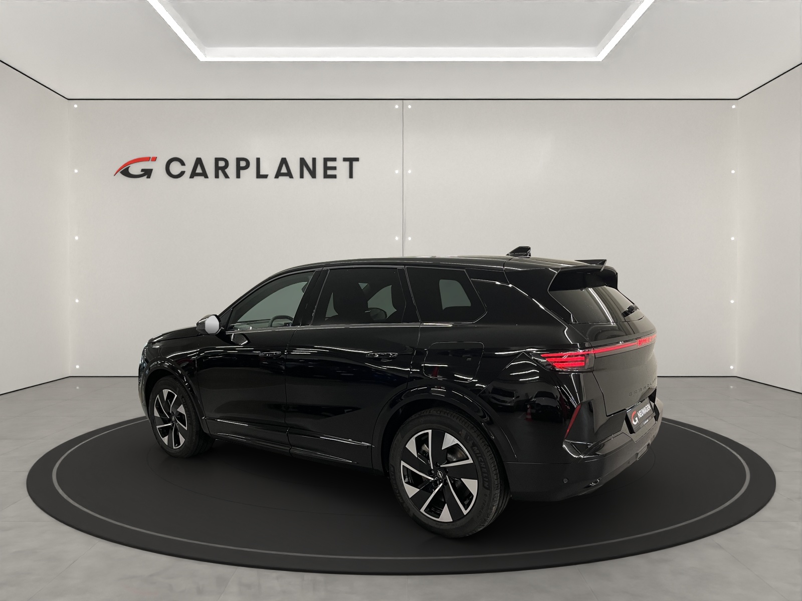 OPEL Grandland 1.6 T PHEV 225 GS-image-3