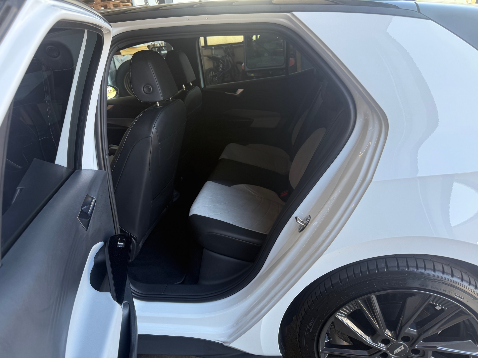 VW Pro Performance Life+-image-6