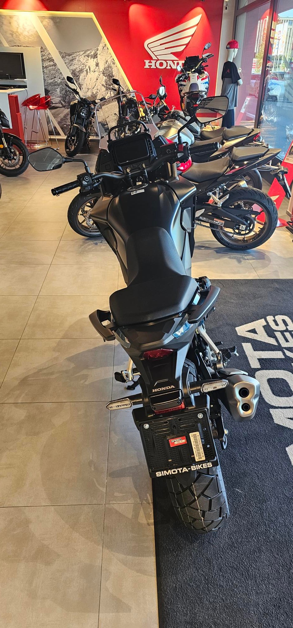 HONDA NX 500 E-Clutch-showroom-element-3