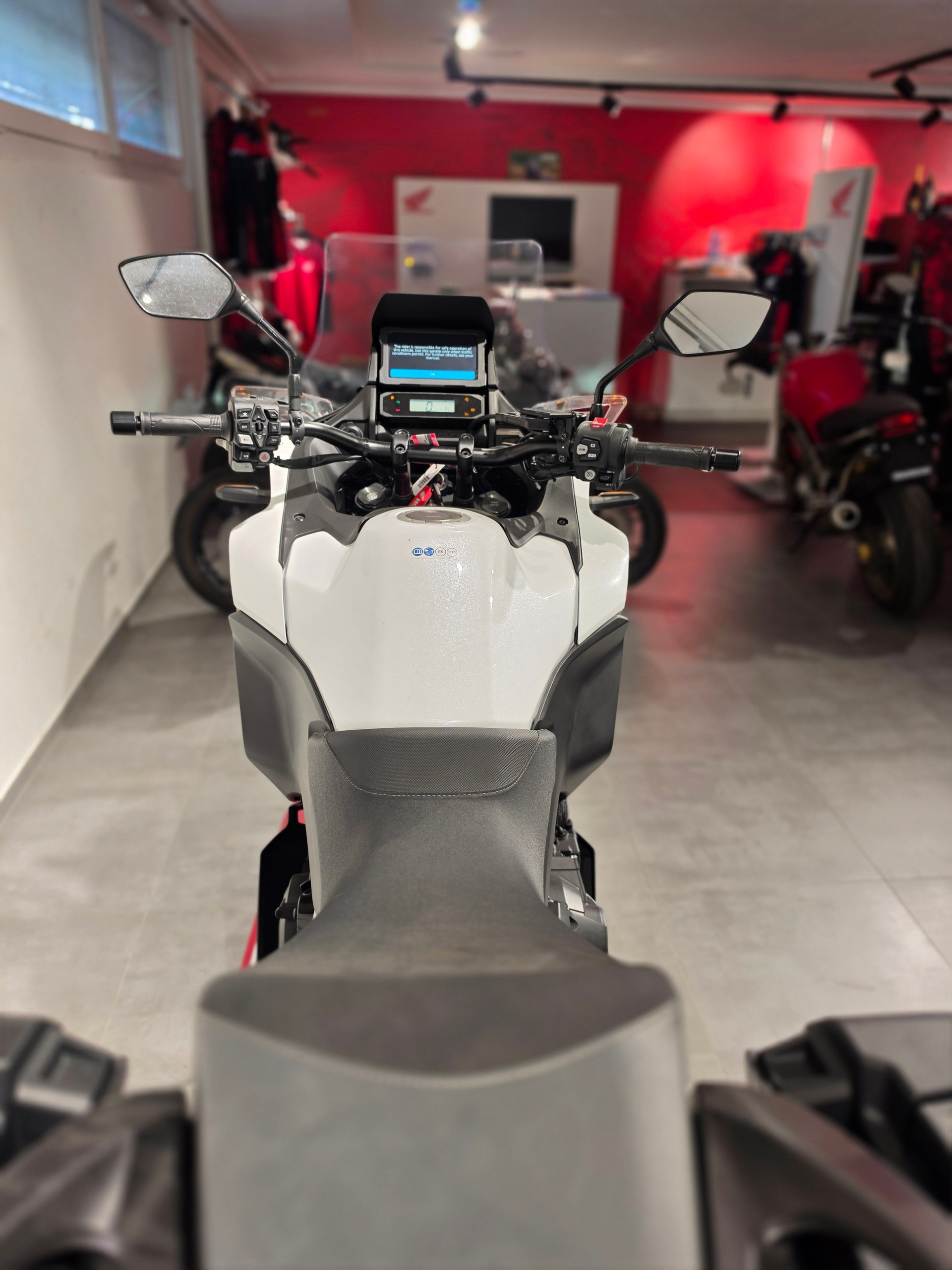 HONDA NT 1100 DCT-image-7