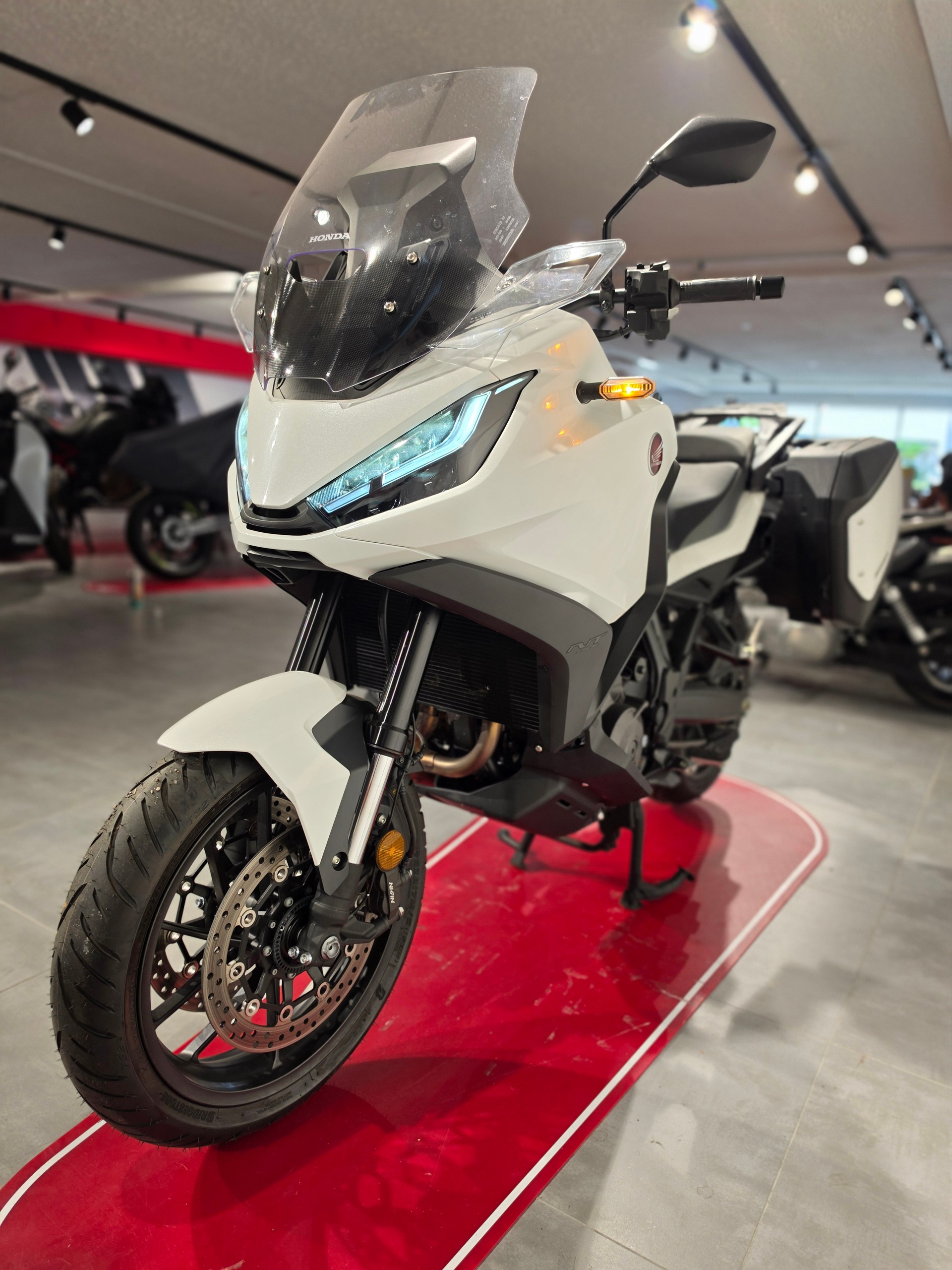 HONDA NT 1100 DCT-image-4