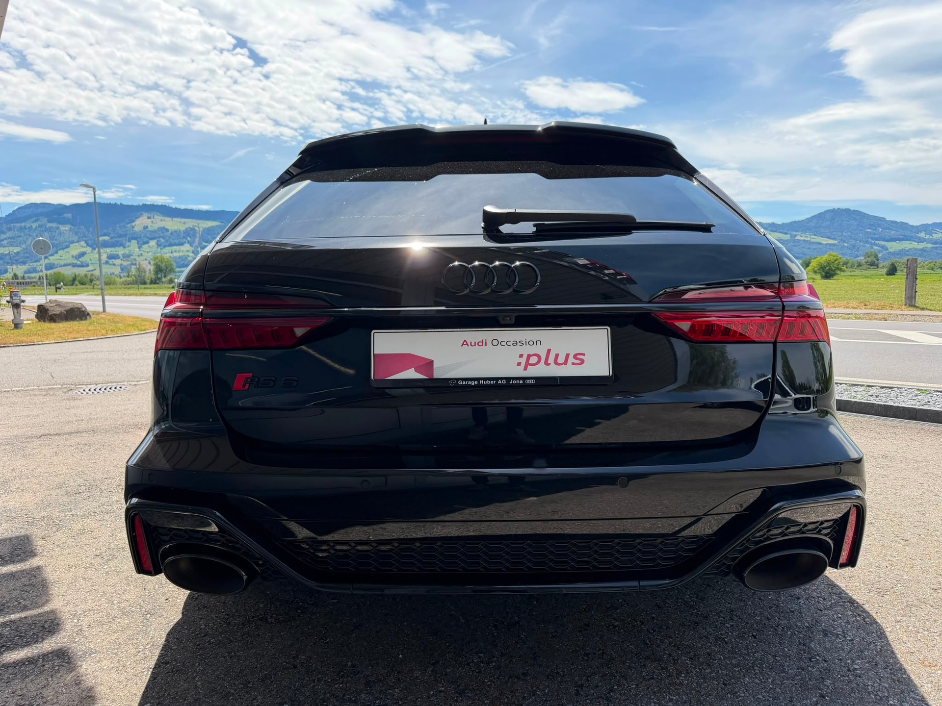 AUDI RS6 Avant 4.0 TFSI V8 Performance quattro-image-4