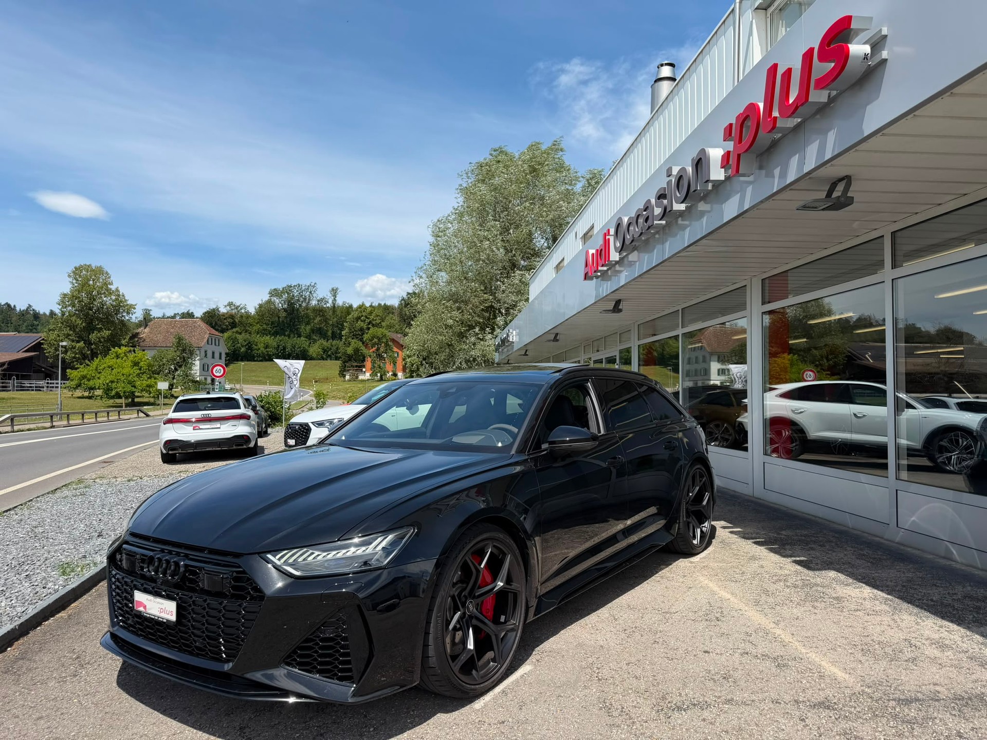 AUDI RS6 Avant 4.0 TFSI V8 Performance quattro-image-6